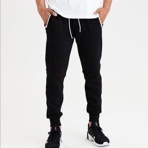 American Eagle Fleece Joggers